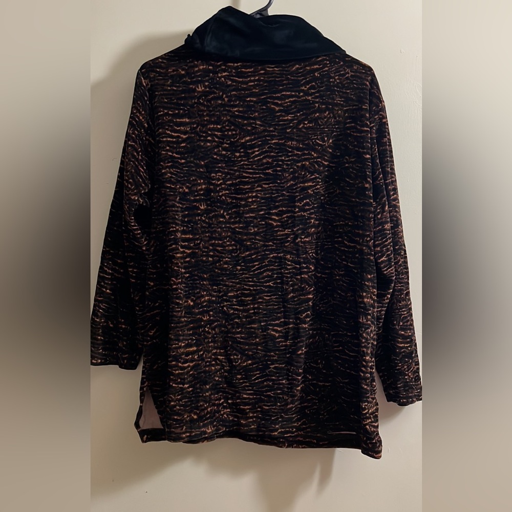 Ladies Velvety Cowl Neck Top 🔥Price Dropped!🔥 - Picture 2 of 5